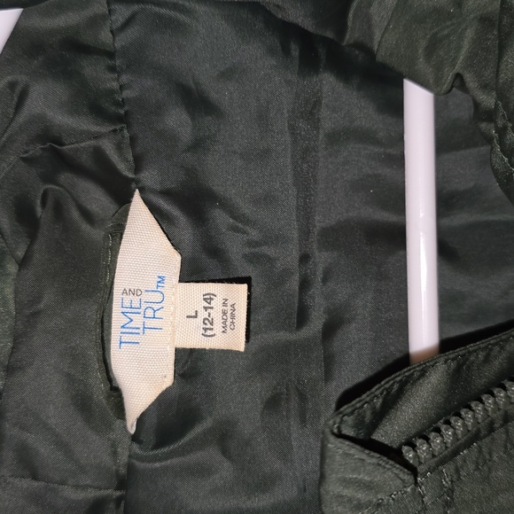 Time and Tru Men's Olive Hooded Raincoat LOT R1 - Picture 2 of 5